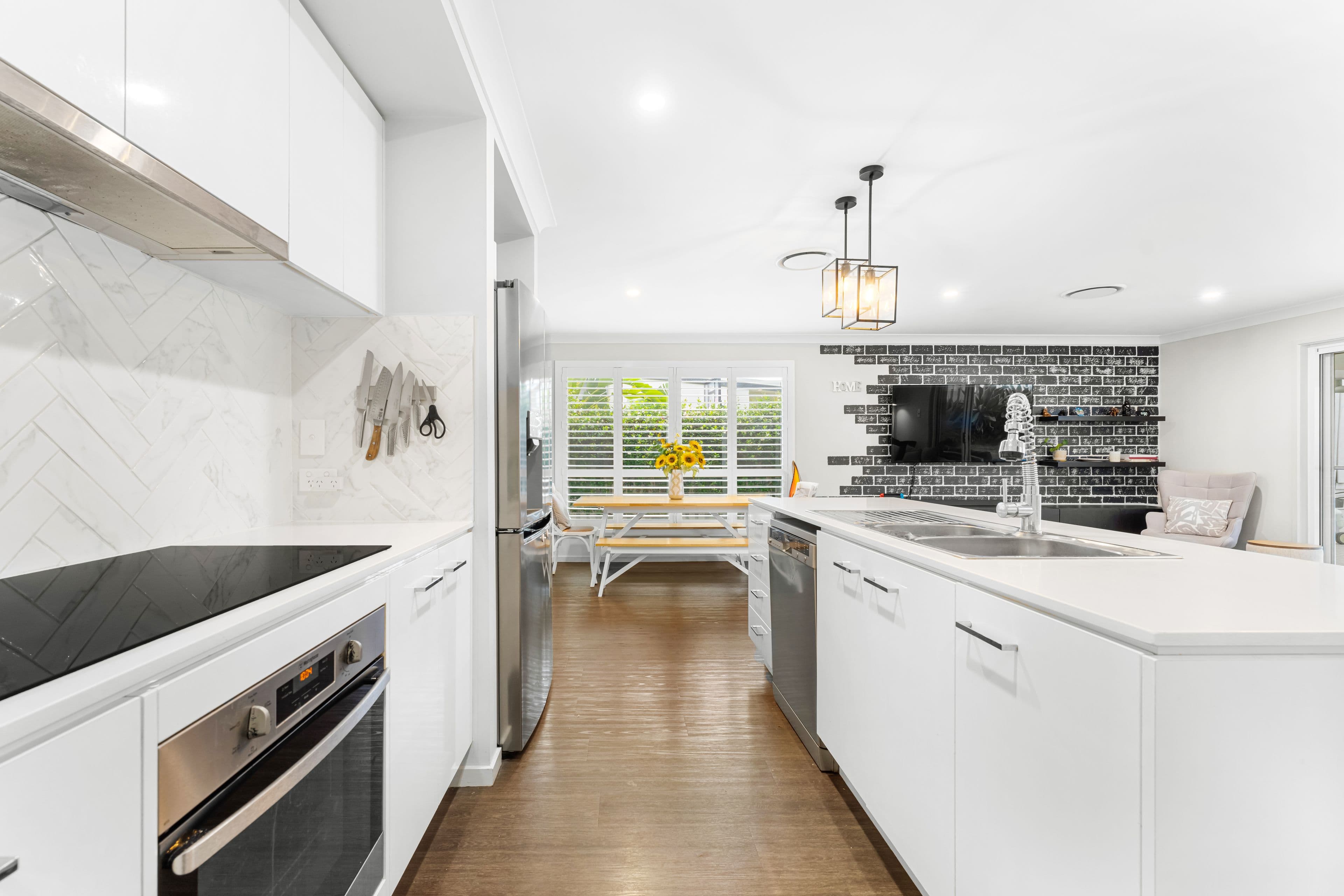 16 Belinda Court, Brookwater QLD 4300, Brookwater - Thumbnail 2