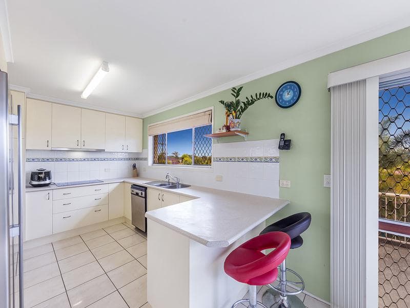 3 Monarda,  Runcorn, Runcorn - Thumbnail 5