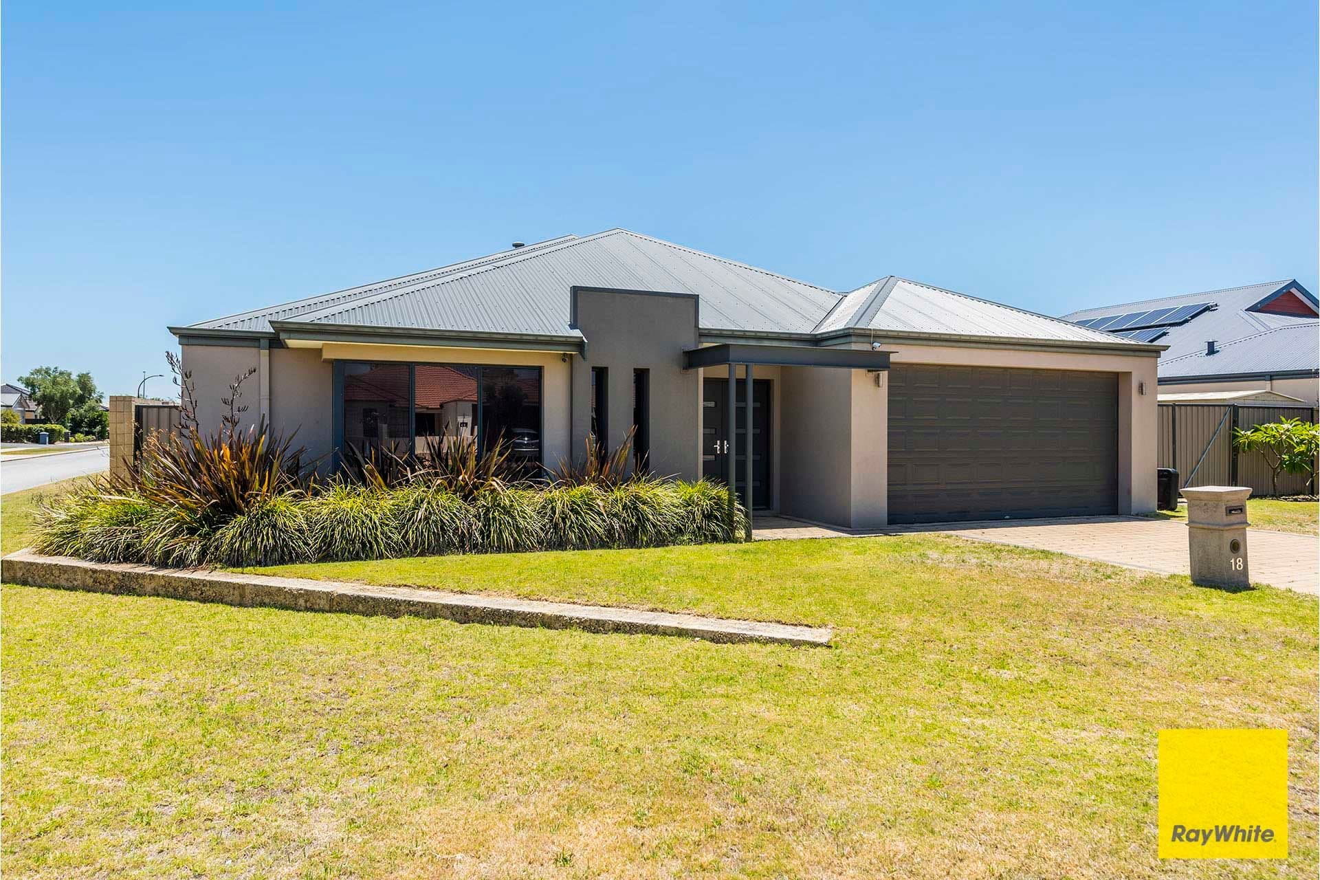 18 Glenview Way, Southern River WA 6110, Southern River - Thumbnail 2