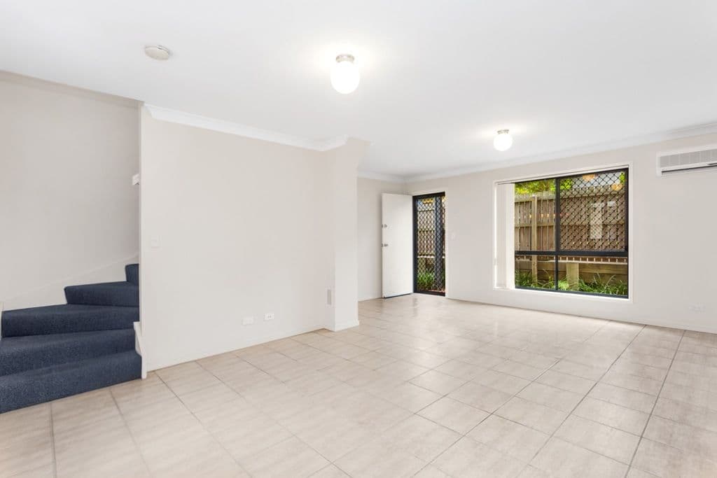 8/117 Albert Street, Seddon - Thumbnail 3