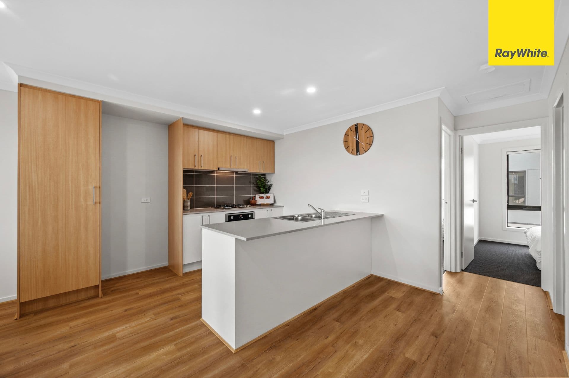 51 Lynwood Drive, THORNHILL PARK VIC 3335, Thornhill Park - Thumbnail 6