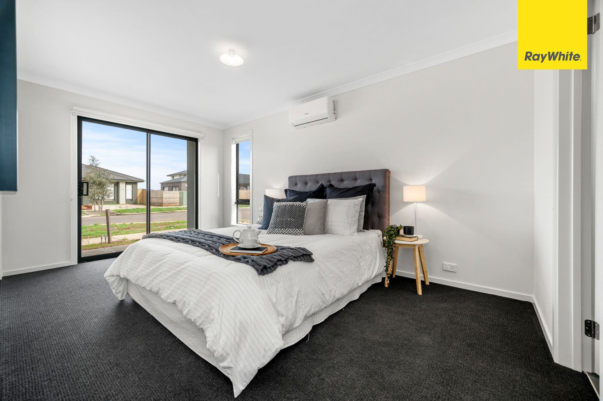 51 Lynwood Drive, THORNHILL PARK VIC 3335, Thornhill Park - Thumbnail 8