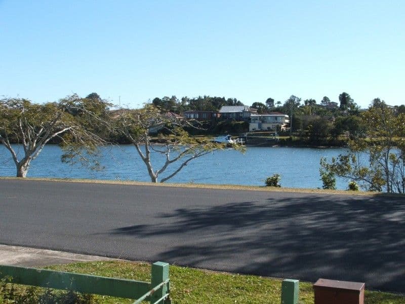 HOPE ISLAND, QLD, Hope Island - Thumbnail 2