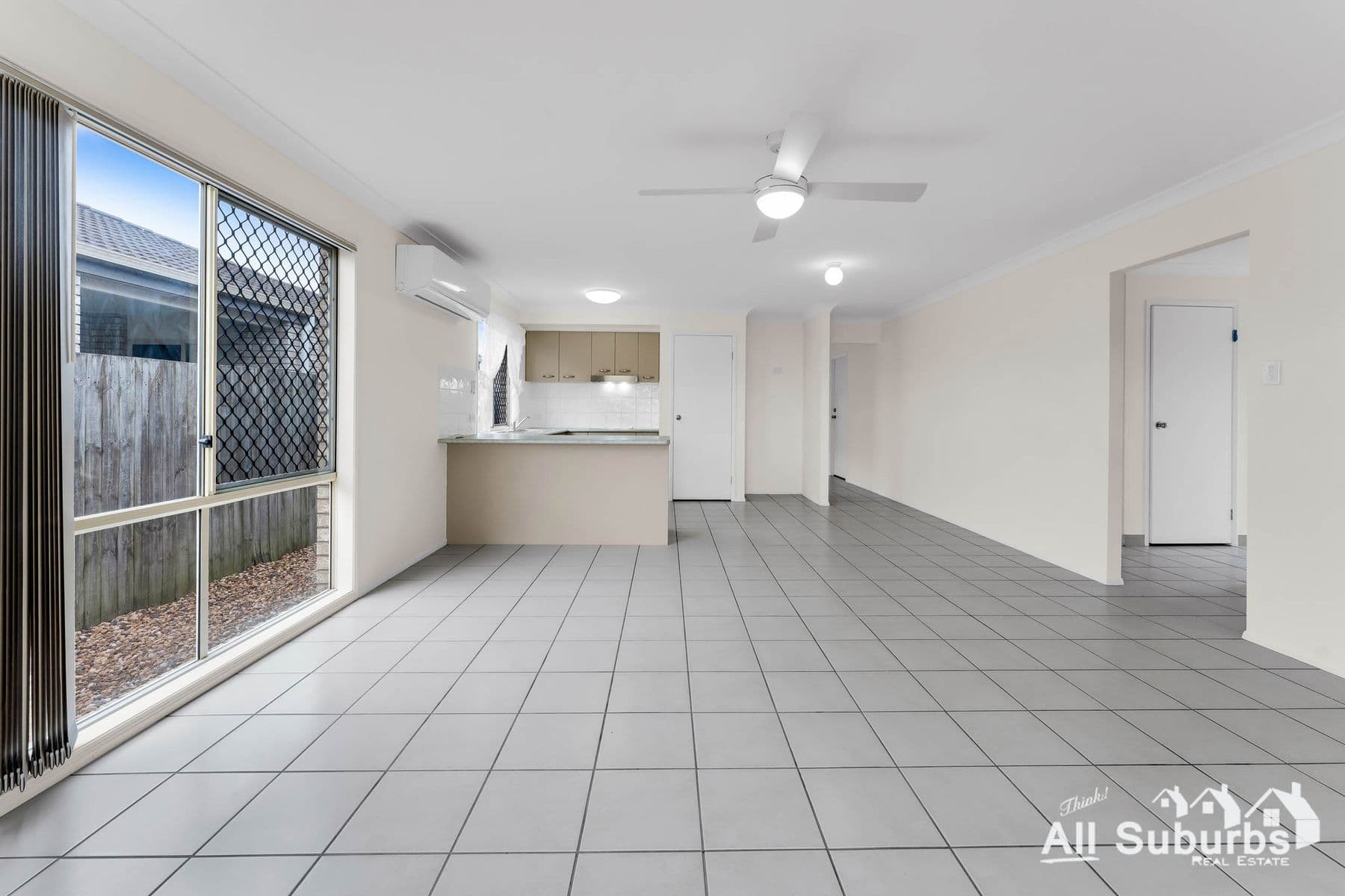 18 Griffen Place, Crestmead QLD 4132, Crestmead - Thumbnail 2