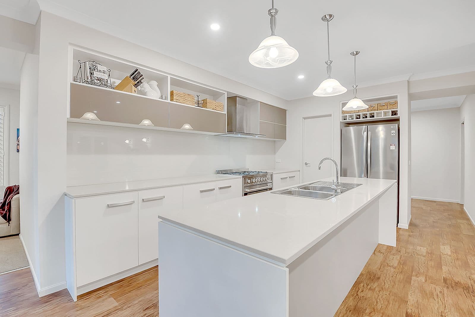 10 Dianella Avenue, Kalkallo VIC 3064, Kalkallo - Thumbnail 3