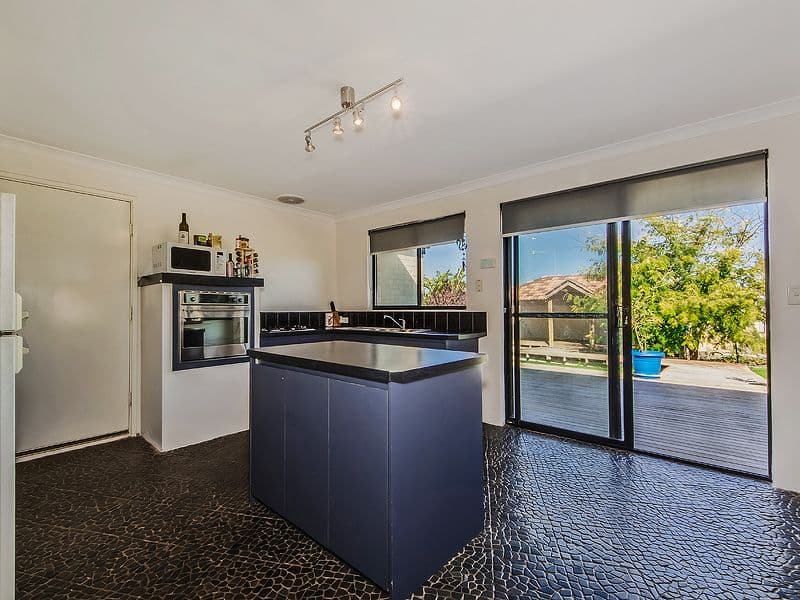 89 Dampier Drive, GOLDEN BAY WA 6174, Golden Bay - Thumbnail 4