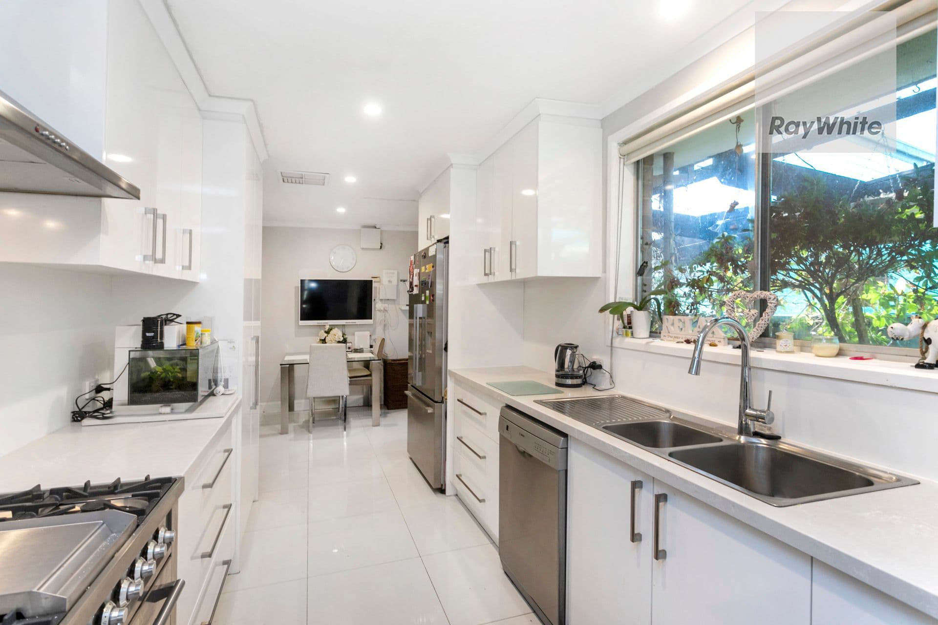 11 Grantley Drive, Gladstone Park VIC 3043, Gladstone Park - Thumbnail 3