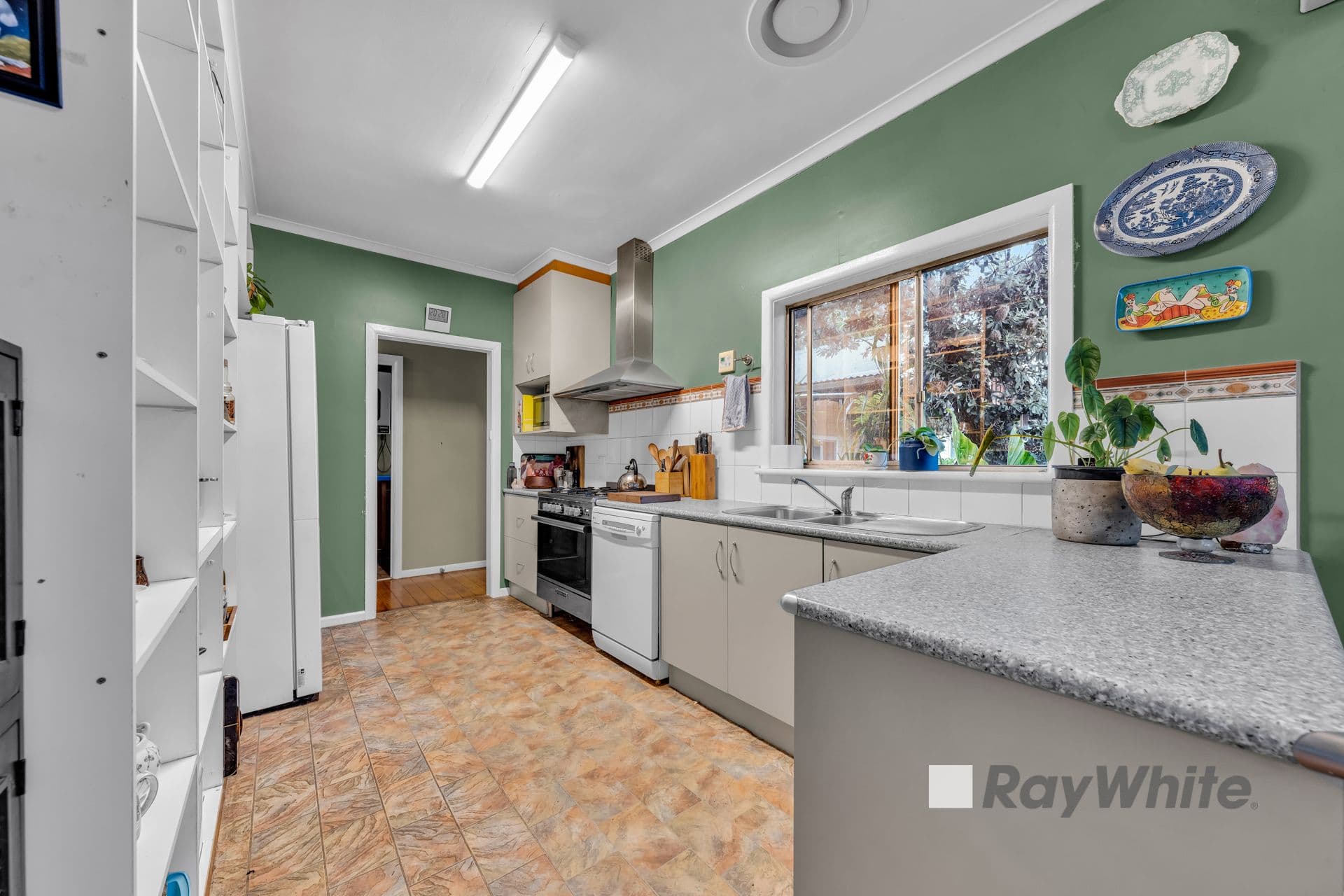 9 Bailey Road, Narre Warren North VIC 3804, Narre Warren North - Thumbnail 3