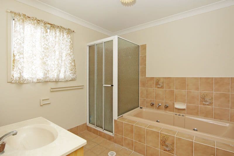 42 Shortland Avenue, KILLARNEY VALE NSW 2261, Killarney Vale - Thumbnail 7