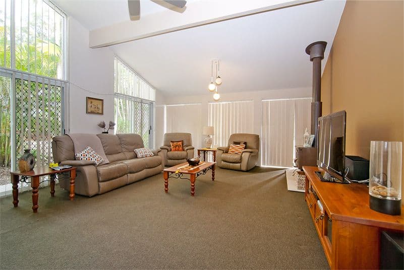 12 Park Court, SPRINGWOOD QLD 4127, Springwood - Thumbnail 3