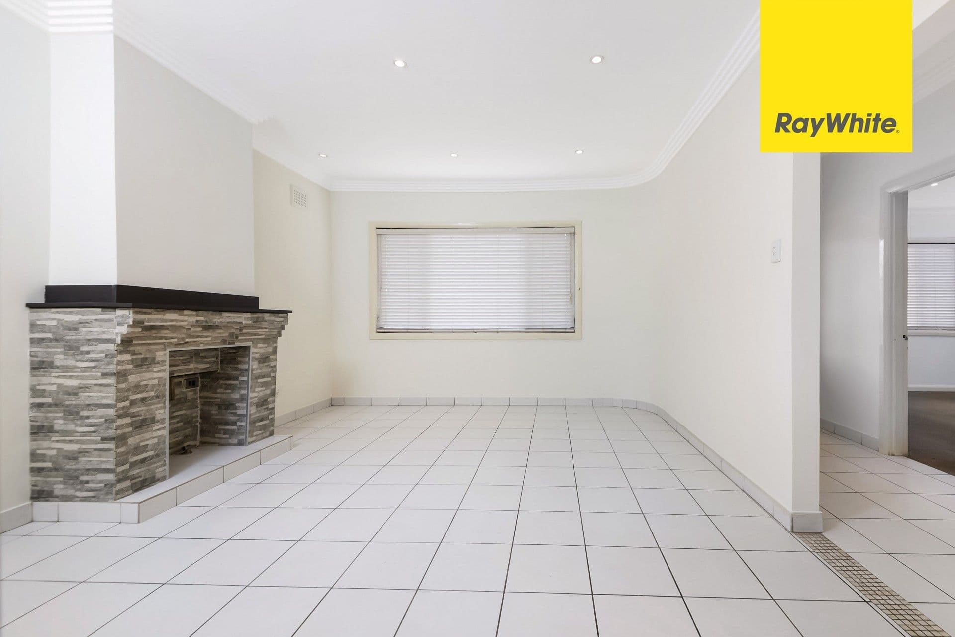 119 Belmore Road, Riverwood - Thumbnail 3