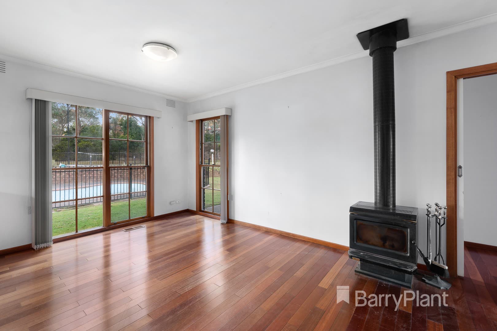 5 Clery Avenue, Donvale, VIC 3111, Donvale - Thumbnail 2
