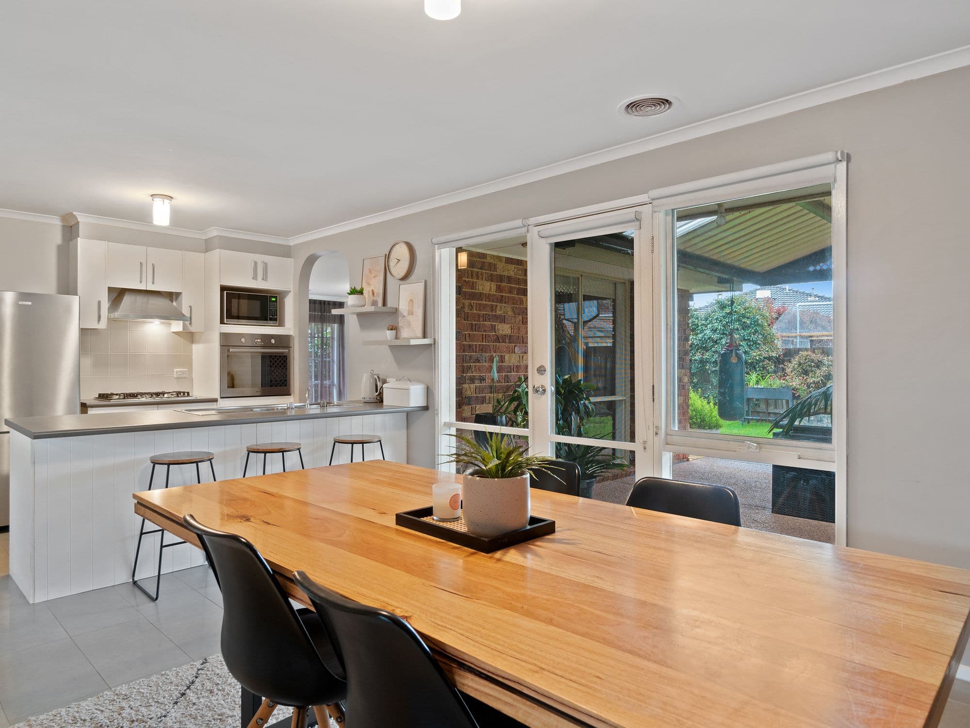 6 Dulcify Court, HARKNESS VIC 3337, Harkness - Thumbnail 3