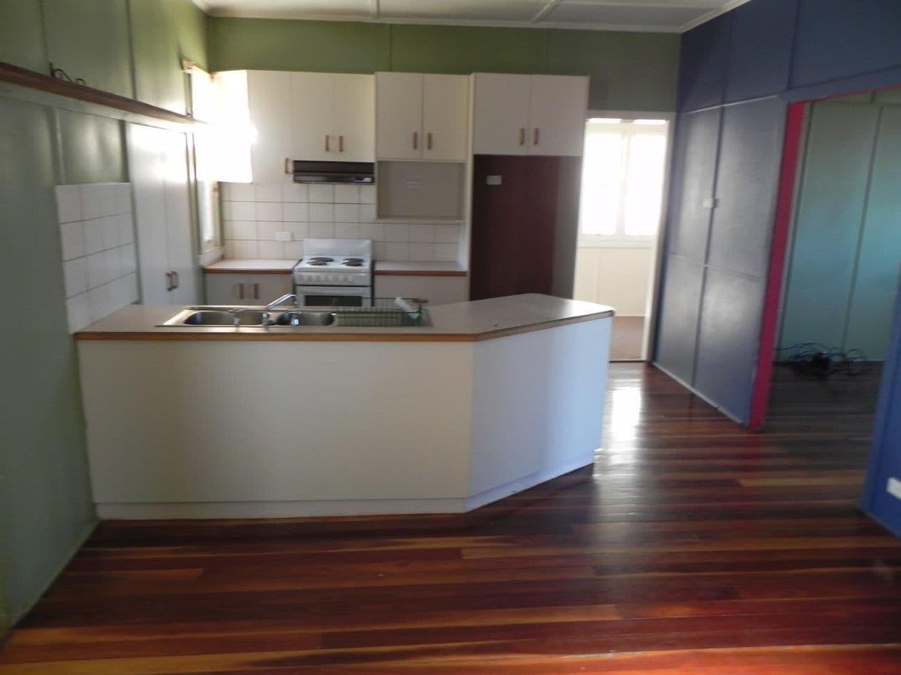 25 Shiel Street, RANGEVILLE QLD 4350, Rangeville - Thumbnail 2