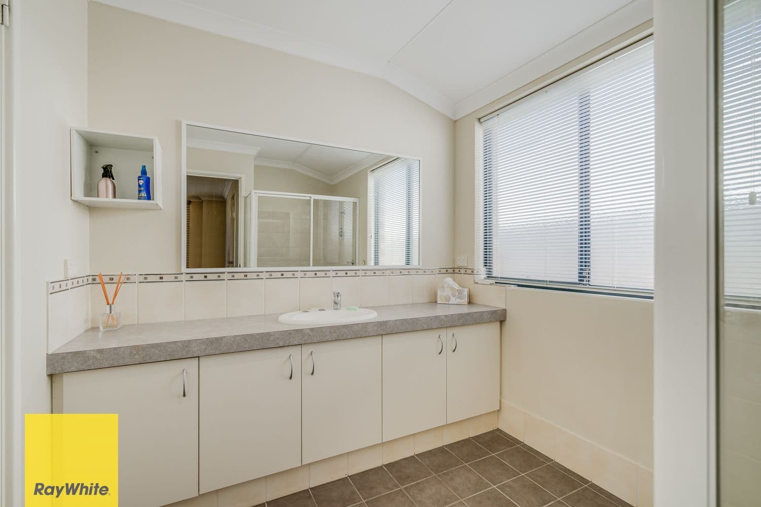 52 Longford Circuit, Darch WA 6065, Darch - Thumbnail 5