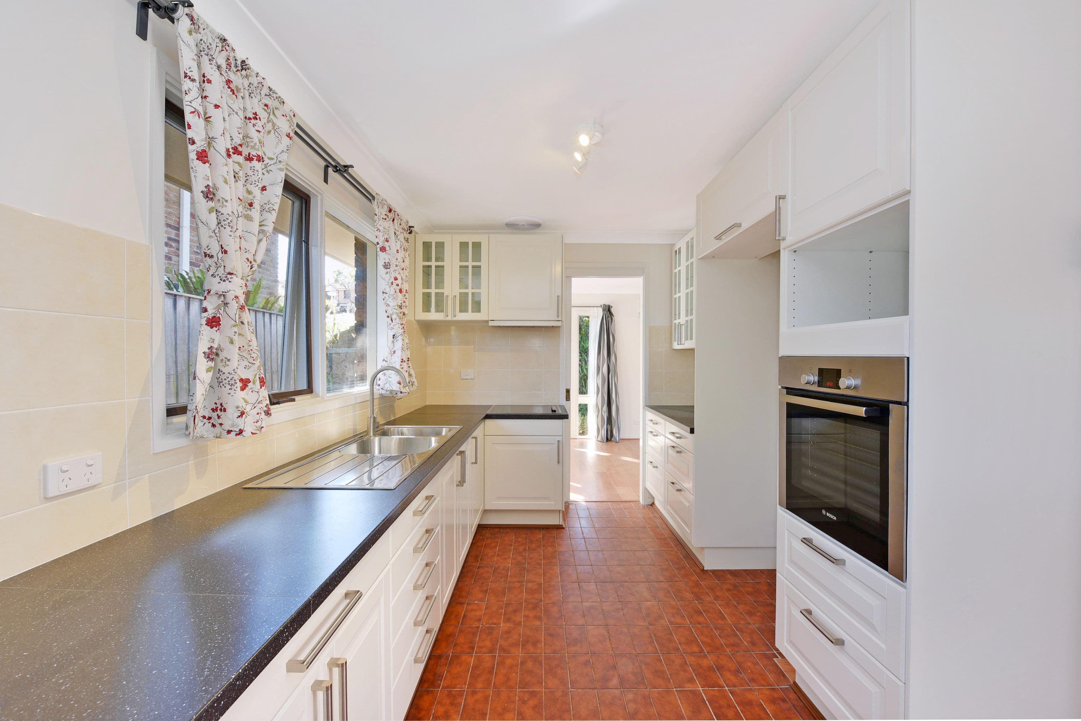 35 Hillview Street, Hornsby Heights - Thumbnail 4