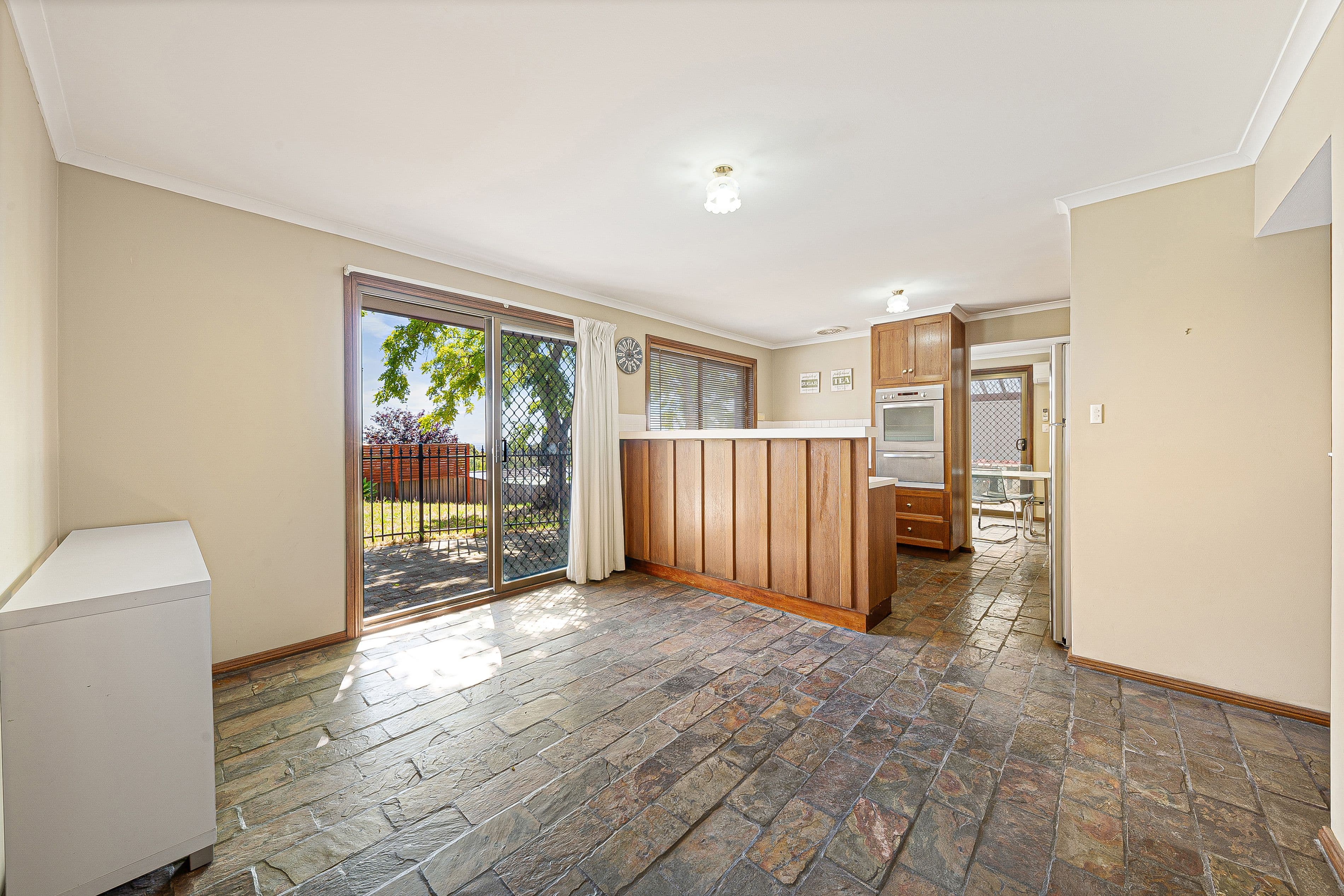 4 Paraview Court, Wynn Vale SA 5127, Wynn Vale - Thumbnail 6