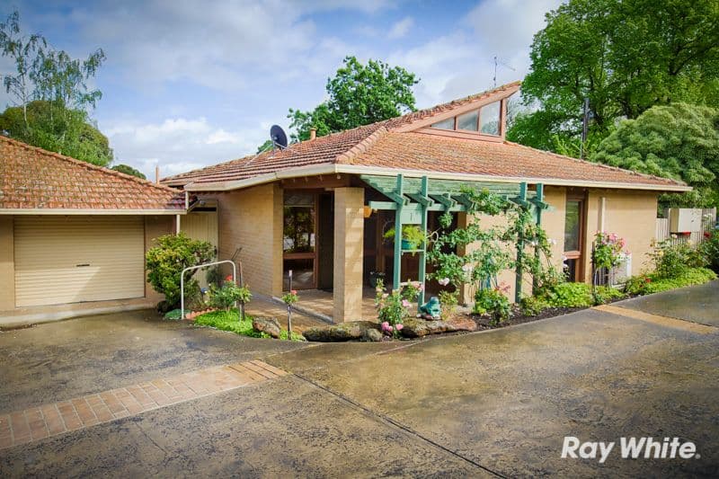 122 High Street, BERWICK VIC 3806, Berwick - Image 1