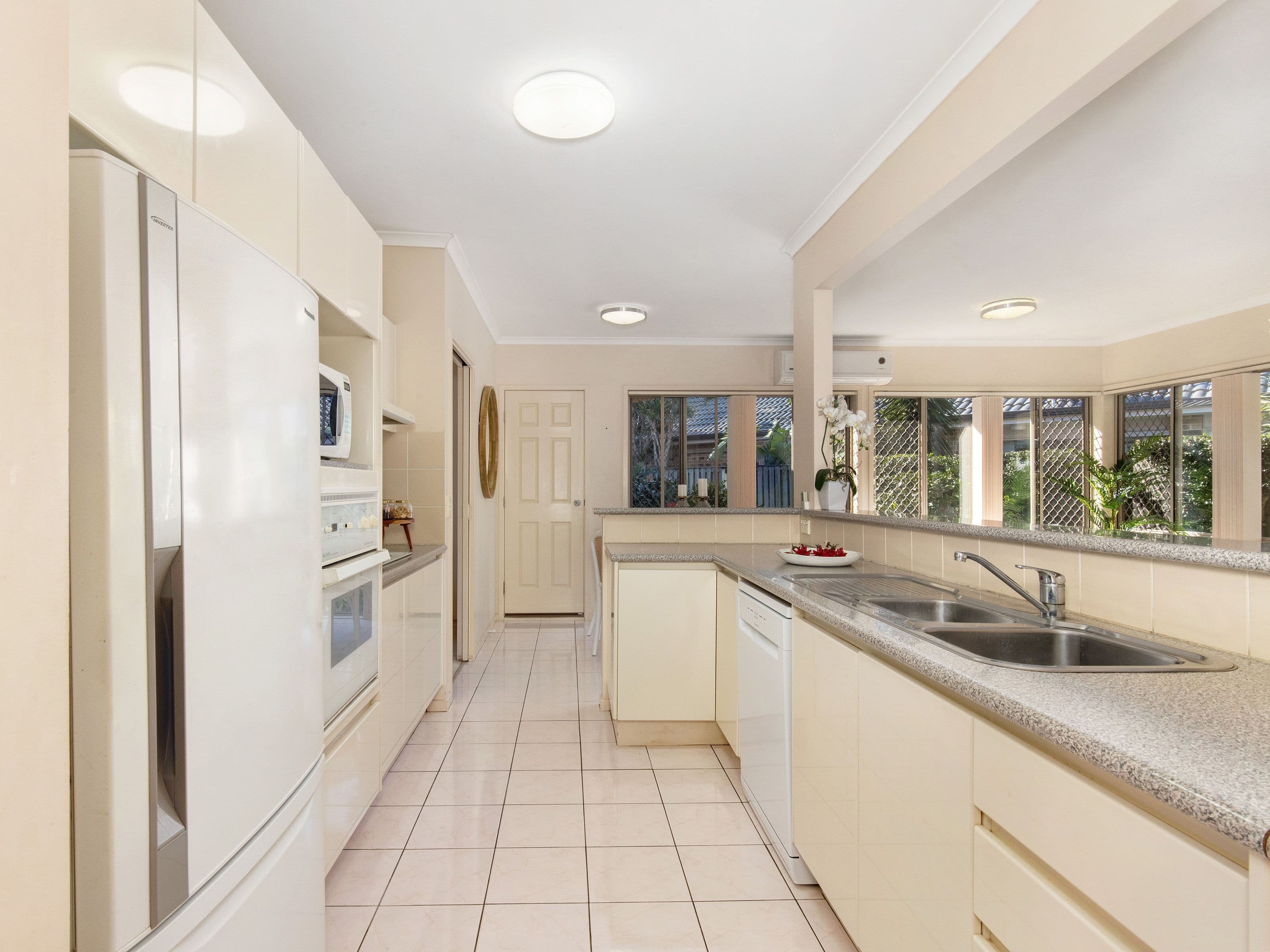 3 Chelsea Place, Robina QLD 4226, Robina - Thumbnail 6