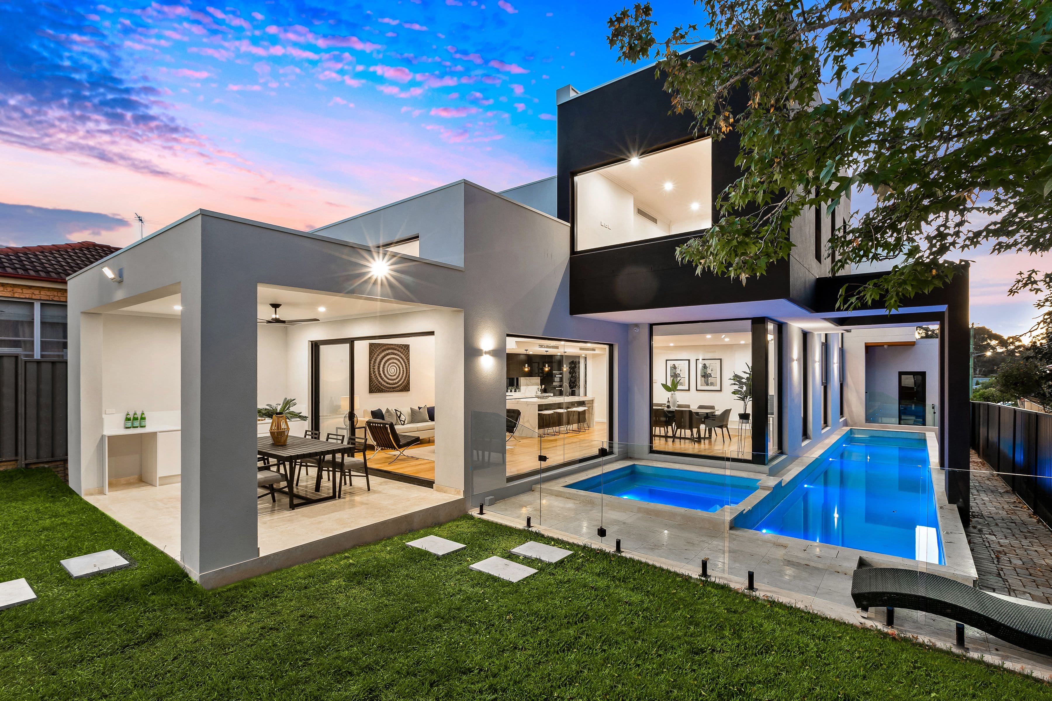 24 Stephen Street, Penshurst - Image 1