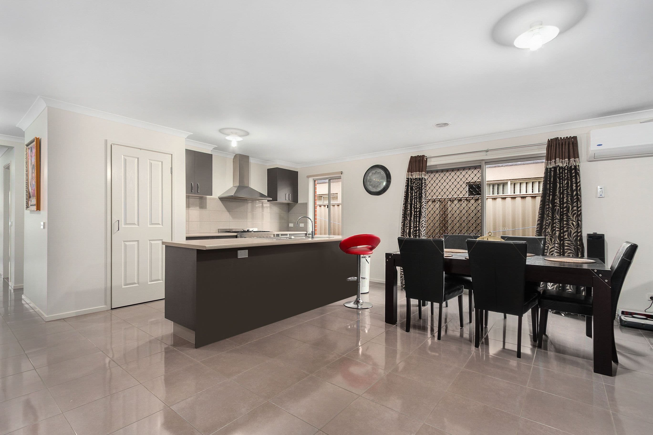 45 Warbler Street, Pakenham VIC 3810, Pakenham - Thumbnail 4