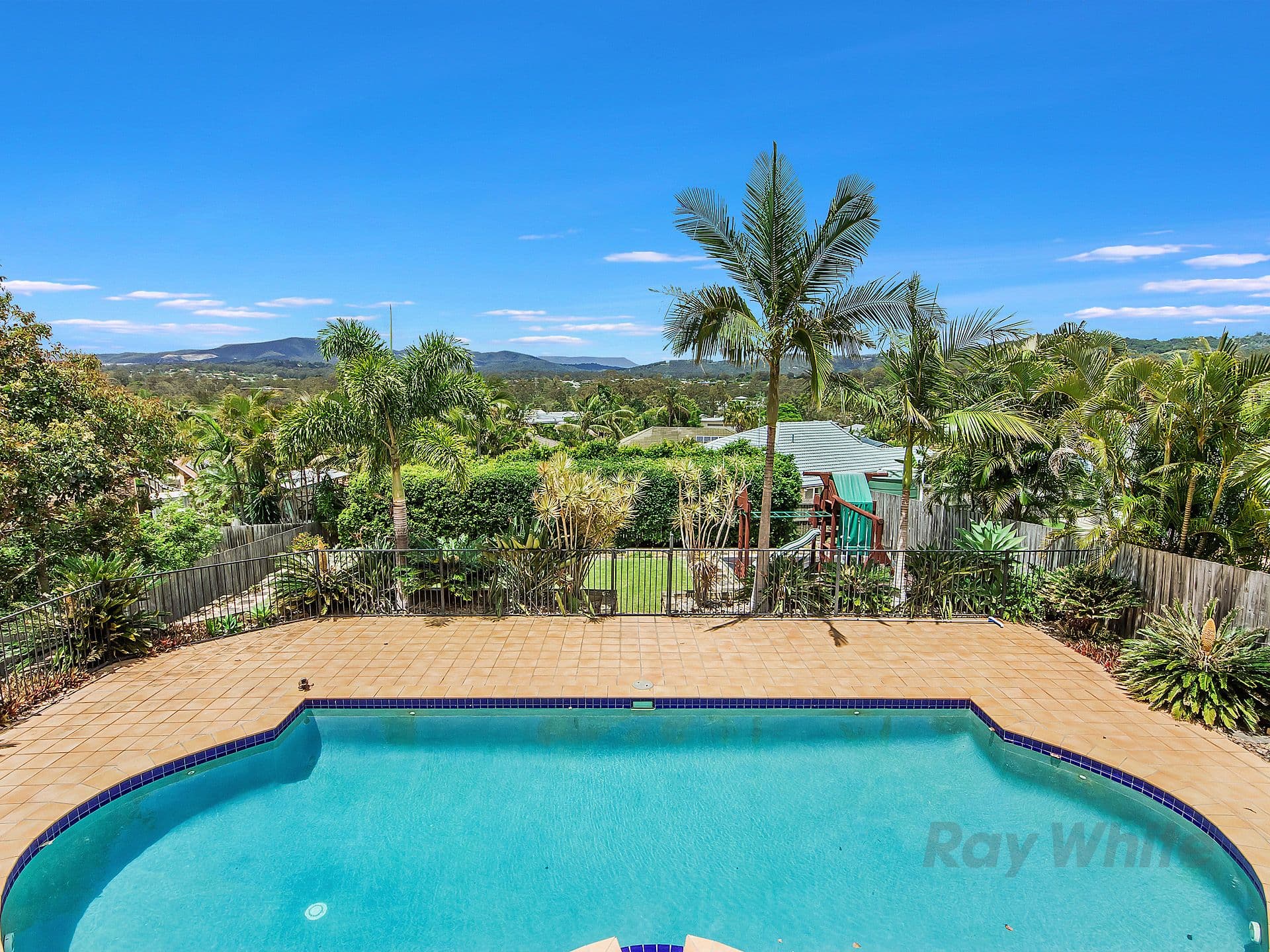 24 Trevina Crescent, Mount Warren Park QLD 4207, Mount Warren Park - Thumbnail 2