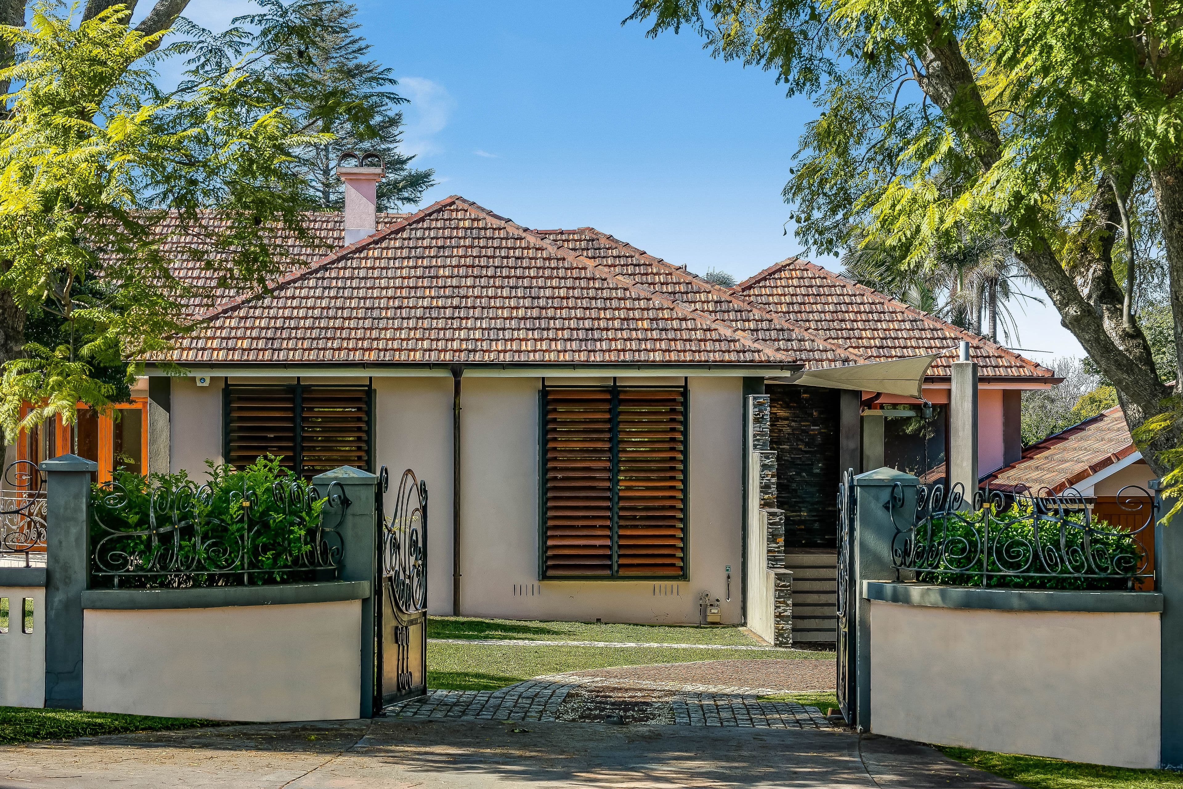 70 Mackenzie Street, Mount Lofty QLD 4350, Mount Lofty - Thumbnail 3