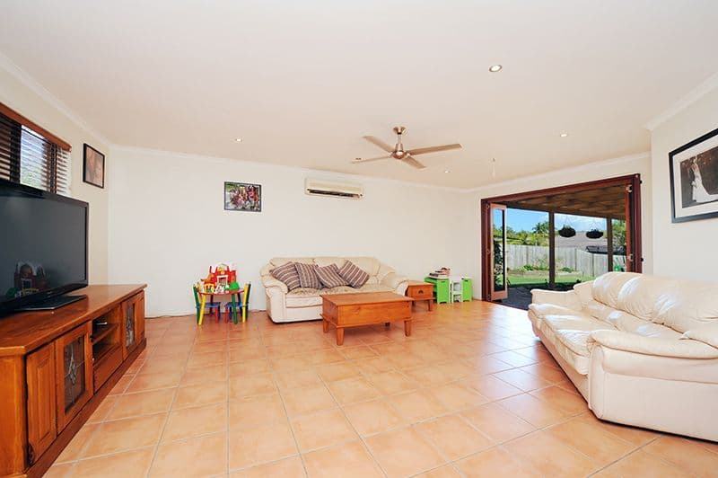 12 Cadagi Court, KULUIN QLD 4558, Kuluin - Thumbnail 7