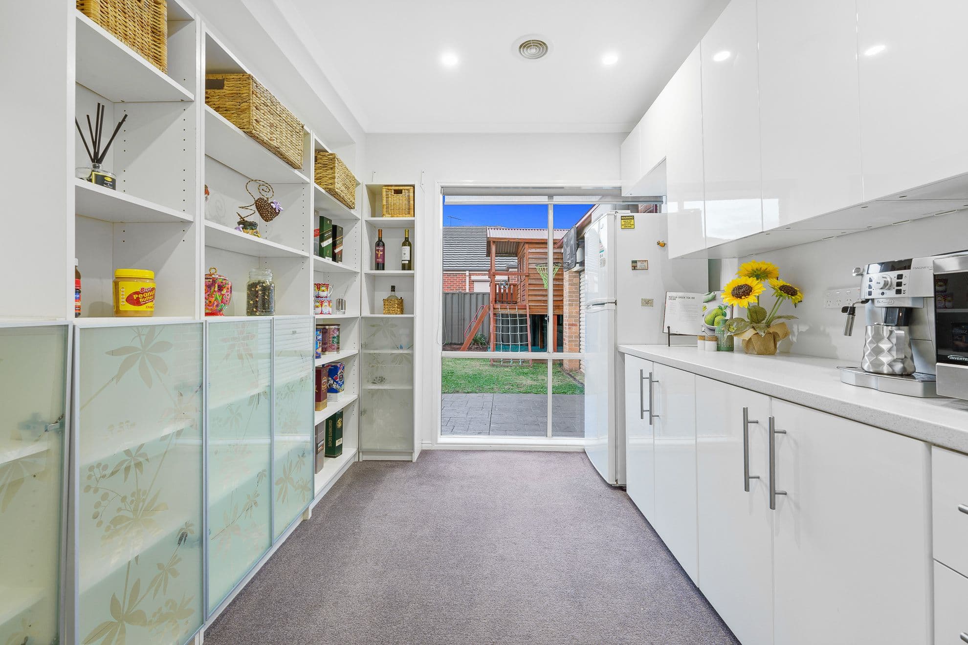 17 Pro Hart Way, Caroline Springs VIC 3023, Caroline Springs - Thumbnail 6