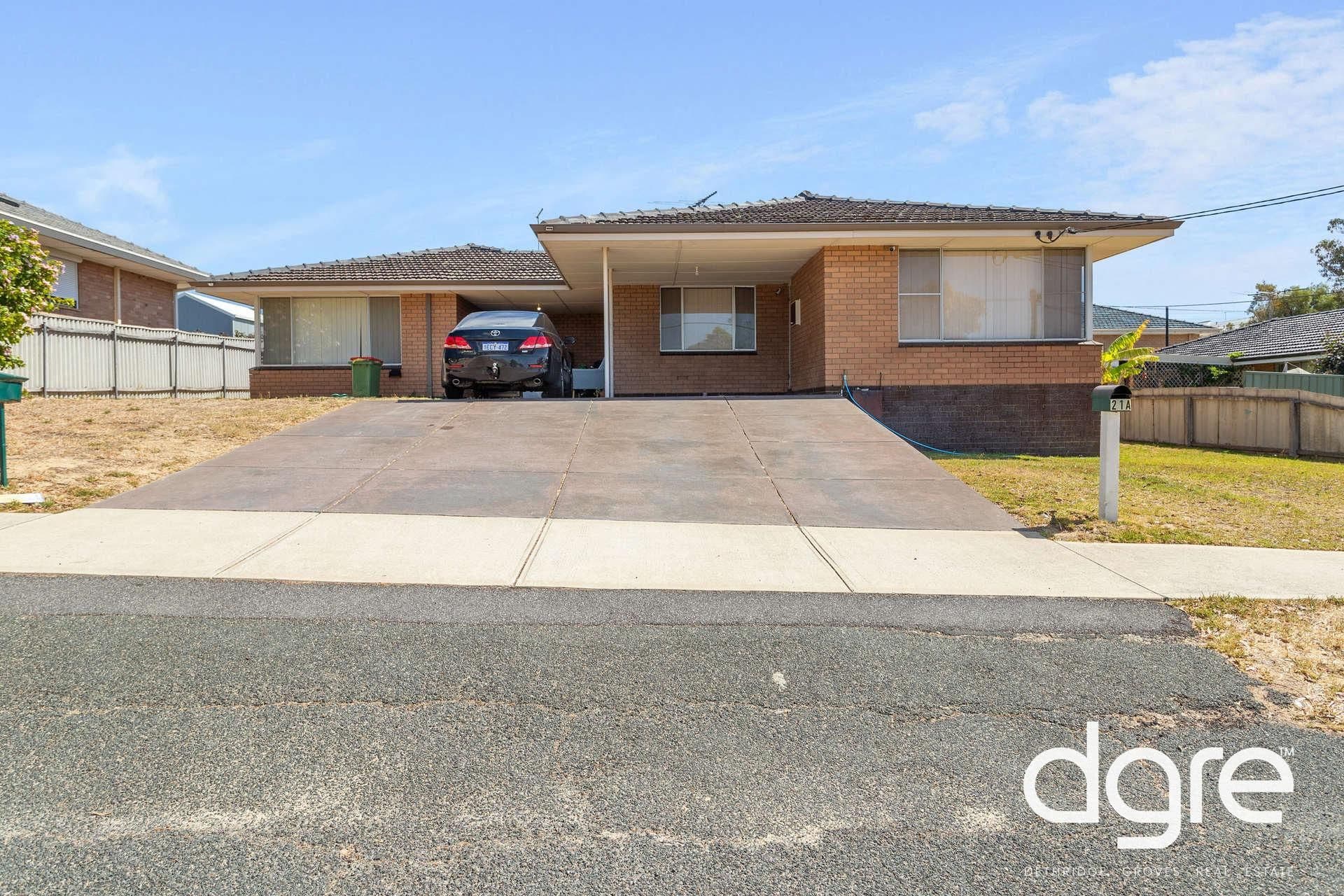 21 Sea View Street, Beaconsfield WA 6162, Beaconsfield - Thumbnail 3