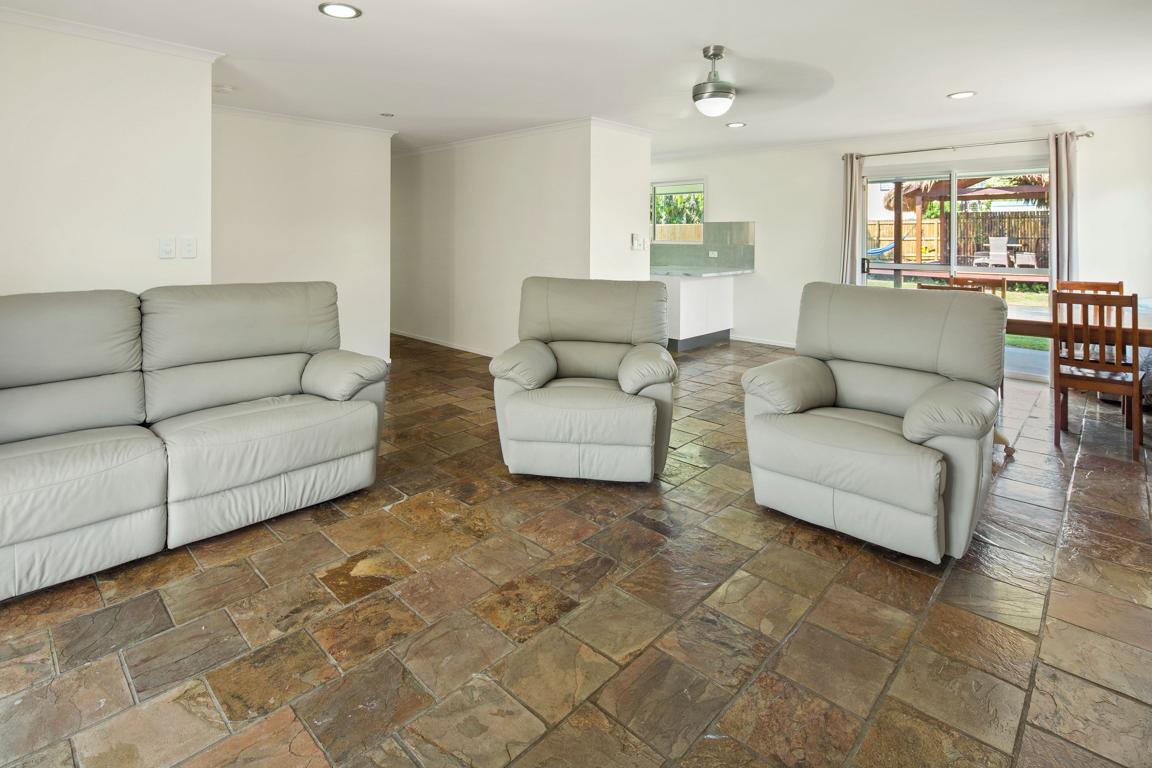 14 Mandalay Road, Jubilee Pocket QLD 4802, Jubilee Pocket - Thumbnail 5