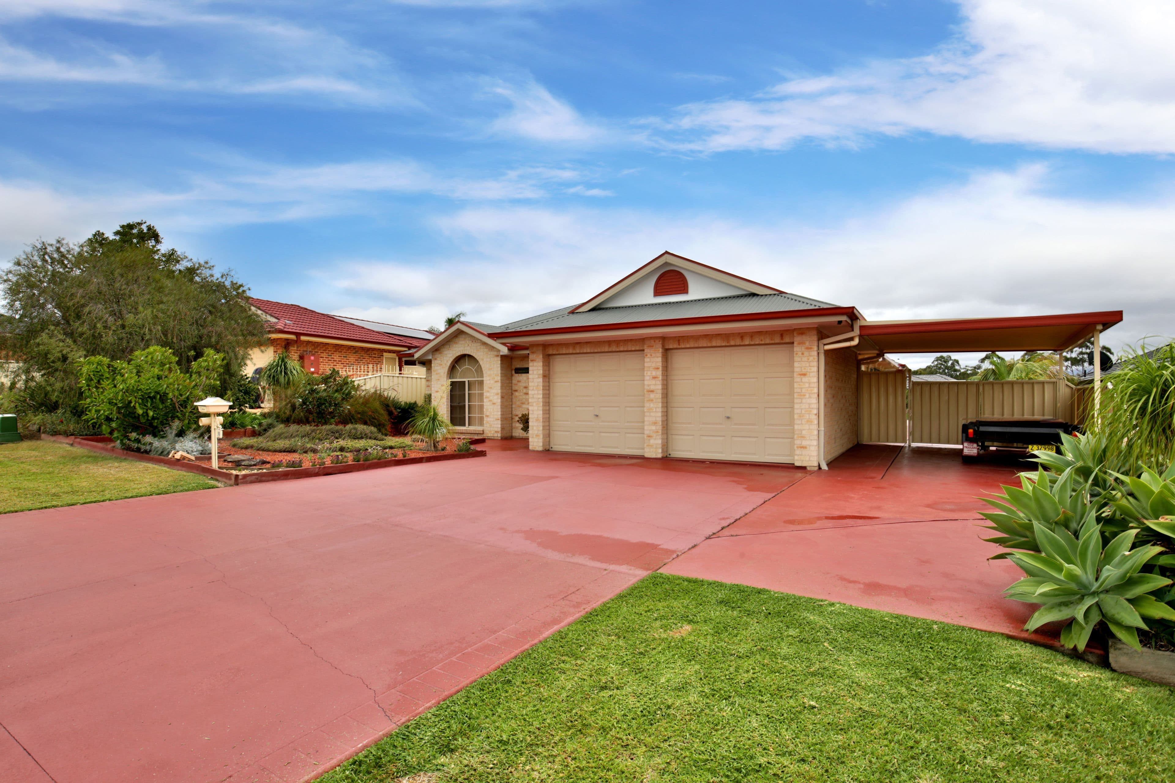 16 Carrington Park Drive, Nowra - Image 1