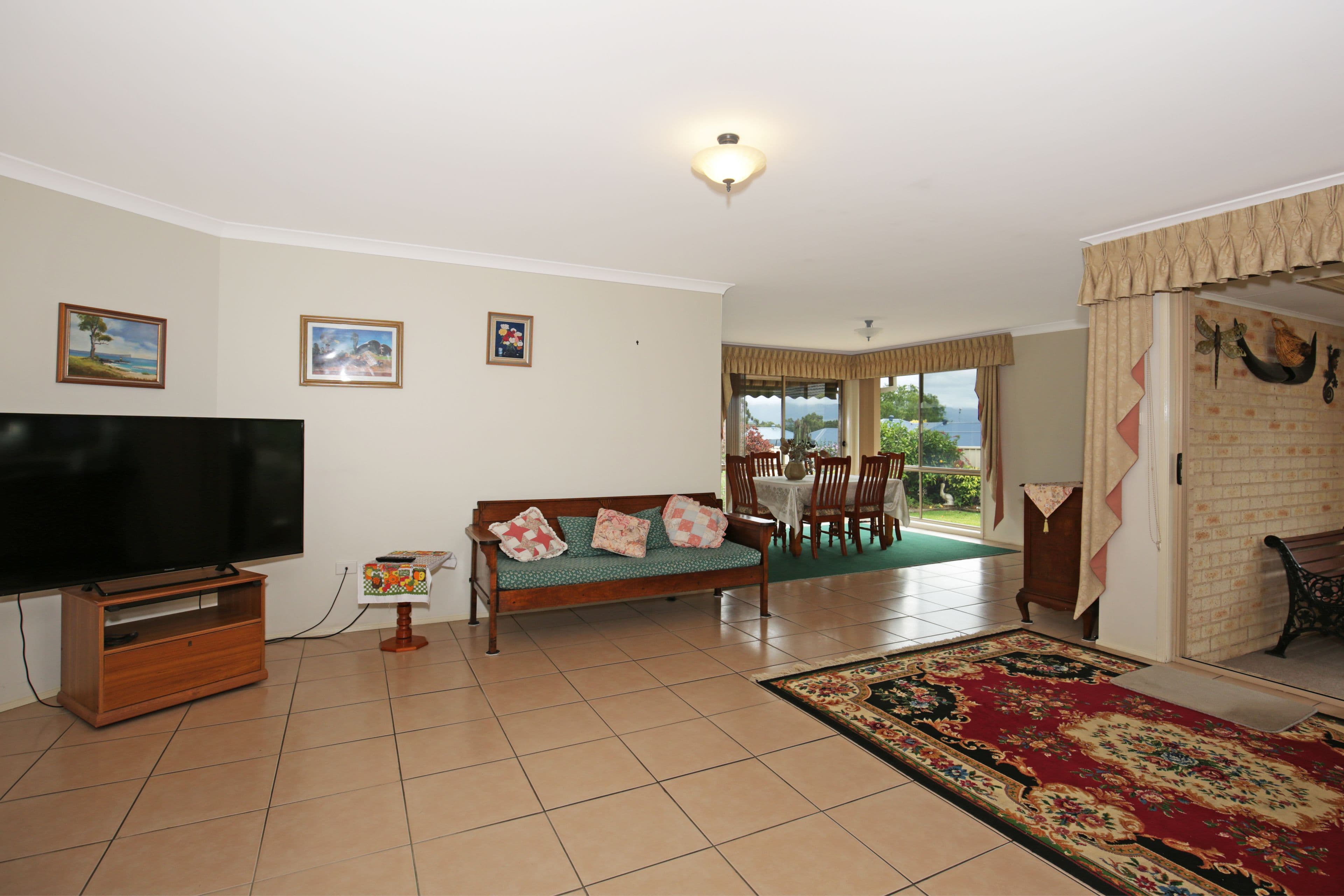 16 Carrington Park Drive, Nowra - Thumbnail 5