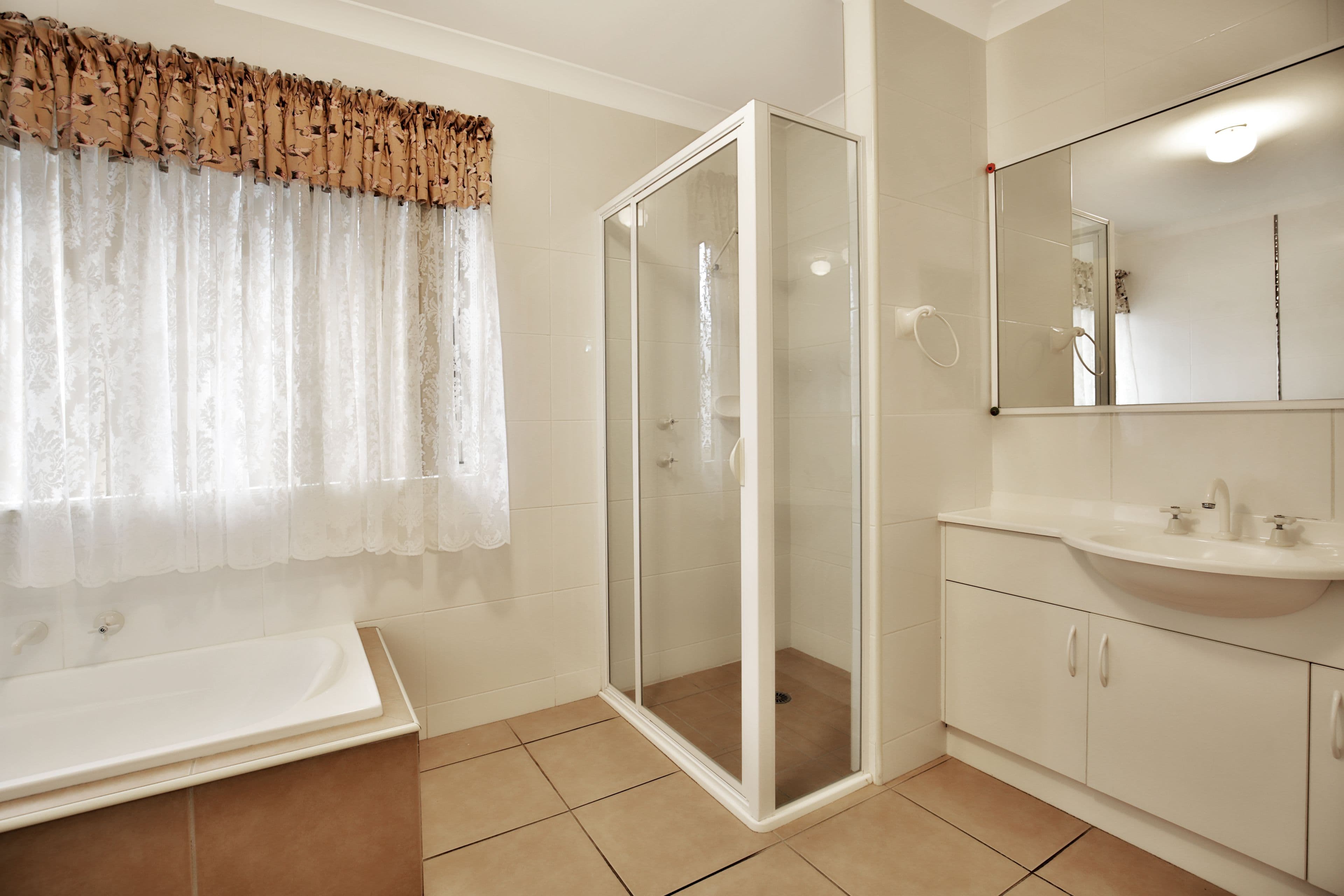 16 Carrington Park Drive, Nowra - Thumbnail 8