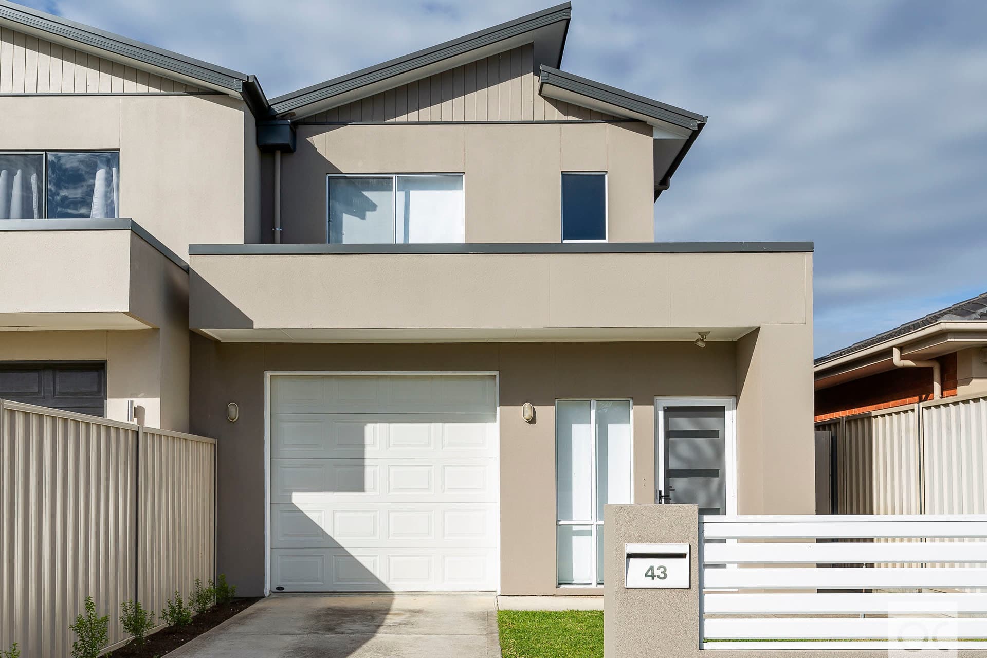 43 Orlando Avenue, Hampstead Gardens - Image 1