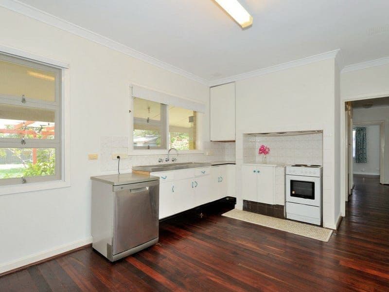 13 Avon Crescent, Viveash WA 6056, Viveash - Thumbnail 6