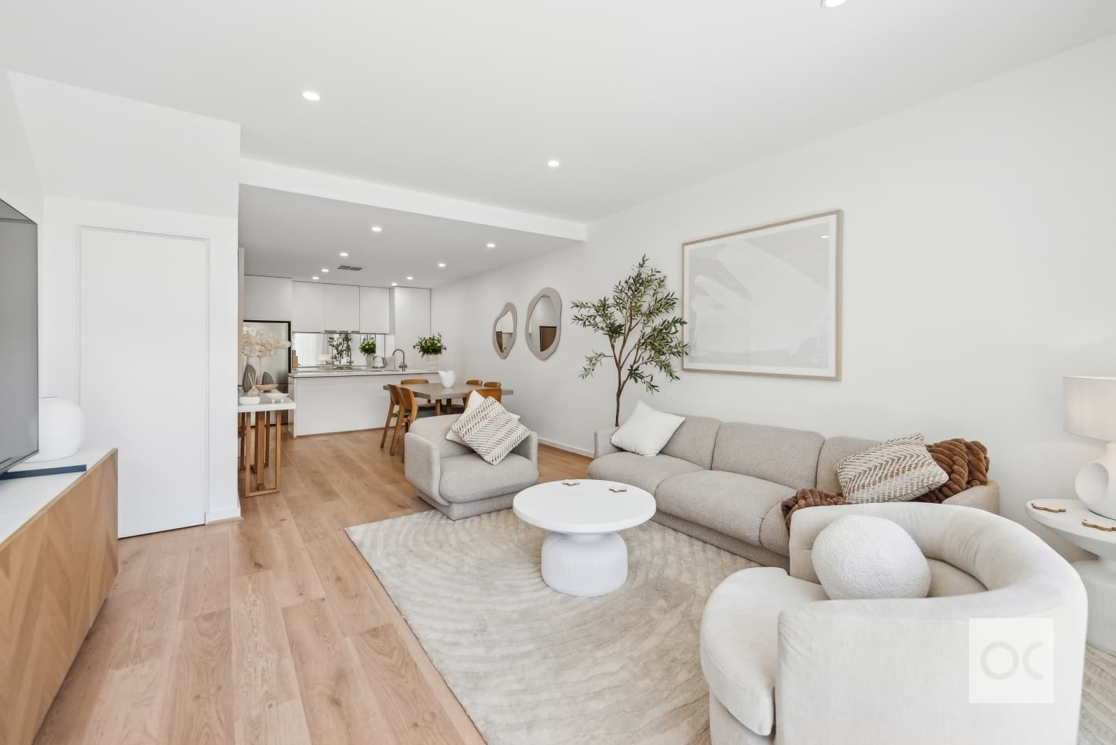 13a Halls Place, Adelaide - Image 1