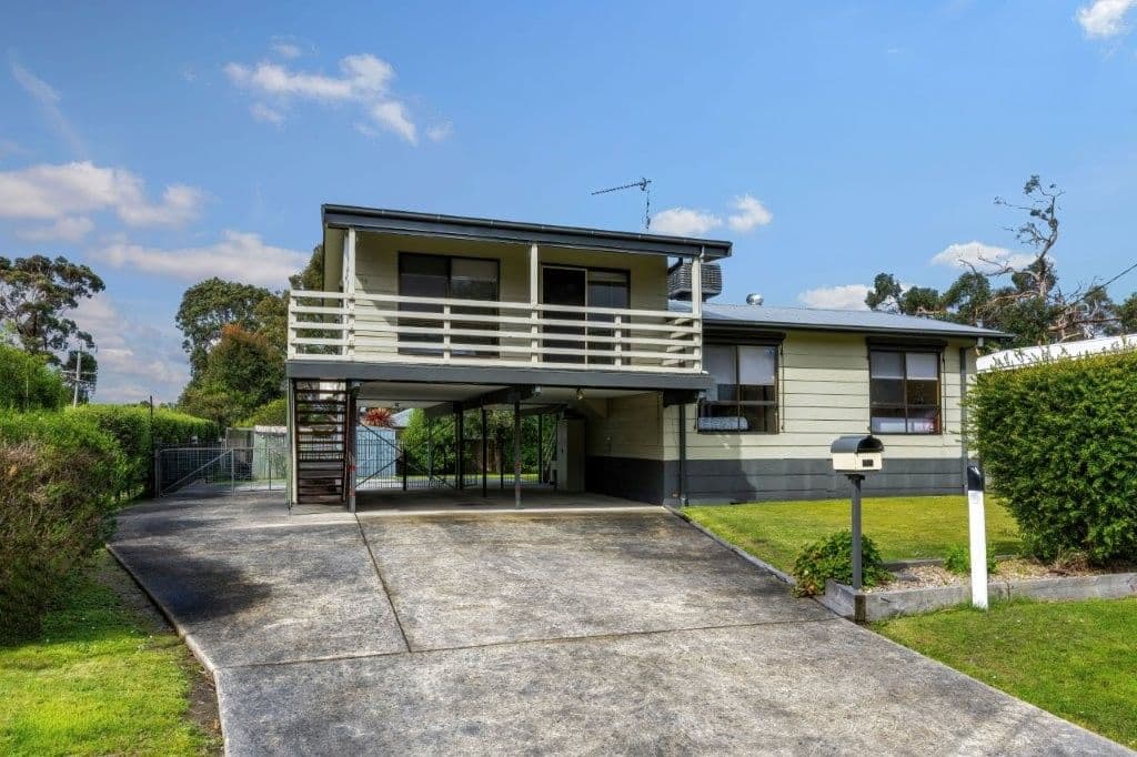 46 Beilby Avenue, Inverloch VIC 3996, Inverloch - Image 1