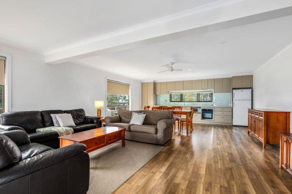 46 Beilby Avenue, Inverloch VIC 3996, Inverloch - Thumbnail 2