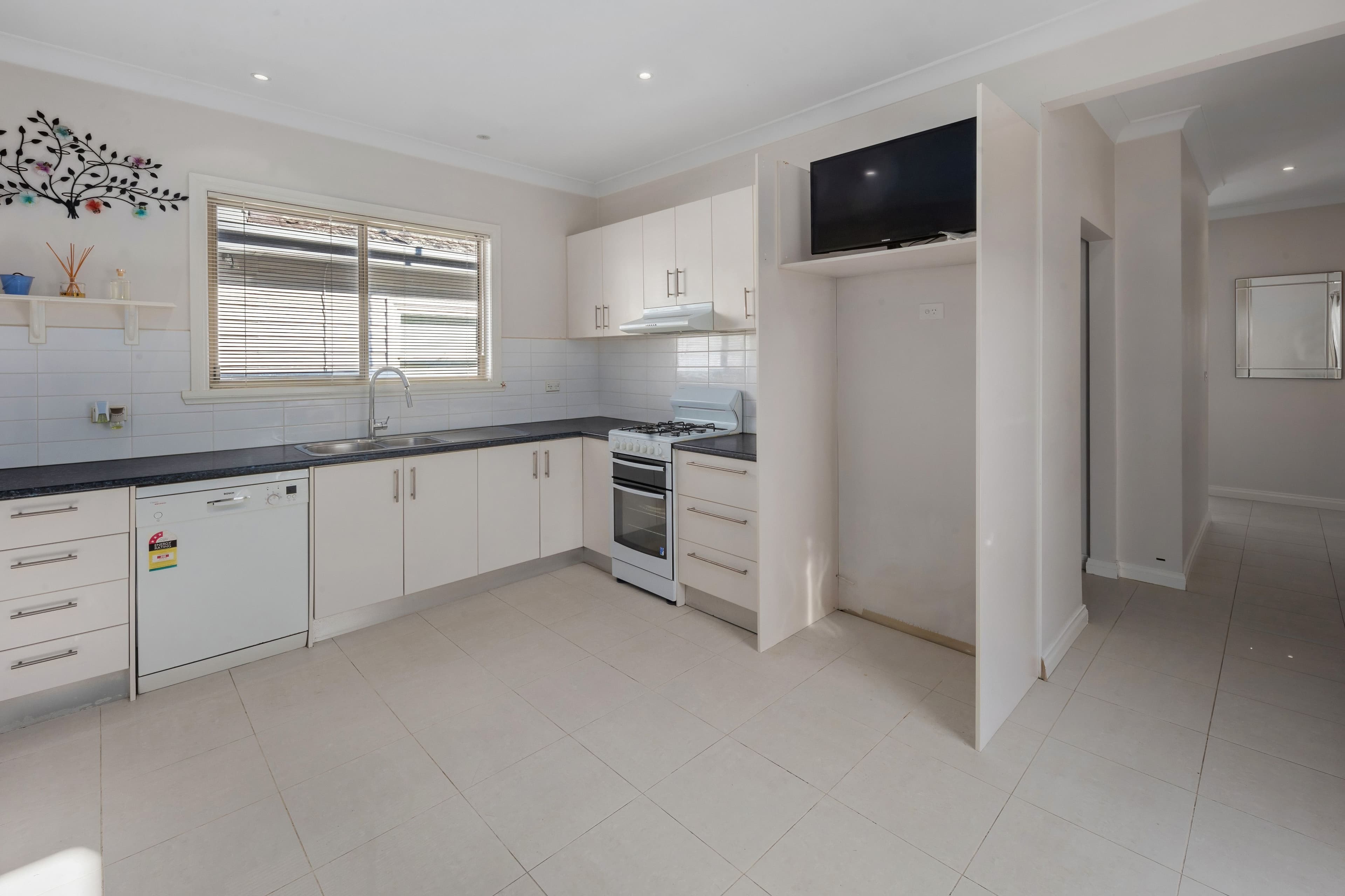 182 West Street, Hadfield VIC 3046, Hadfield - Thumbnail 5