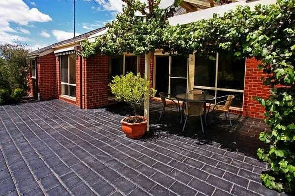 27 Broughton Drive, HIGHTON VIC 3216, Highton - Thumbnail 4