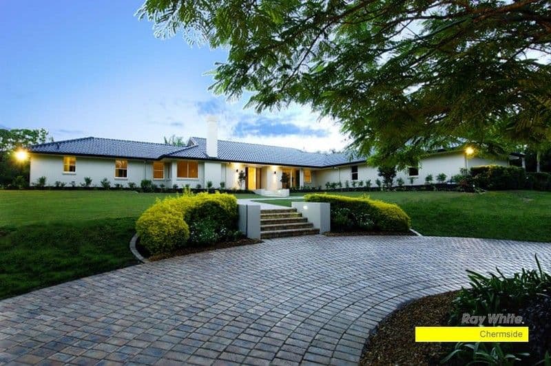 94 Tiverton Place, BRIDGEMAN DOWNS QLD 4035, Bridgeman Downs - Thumbnail 5