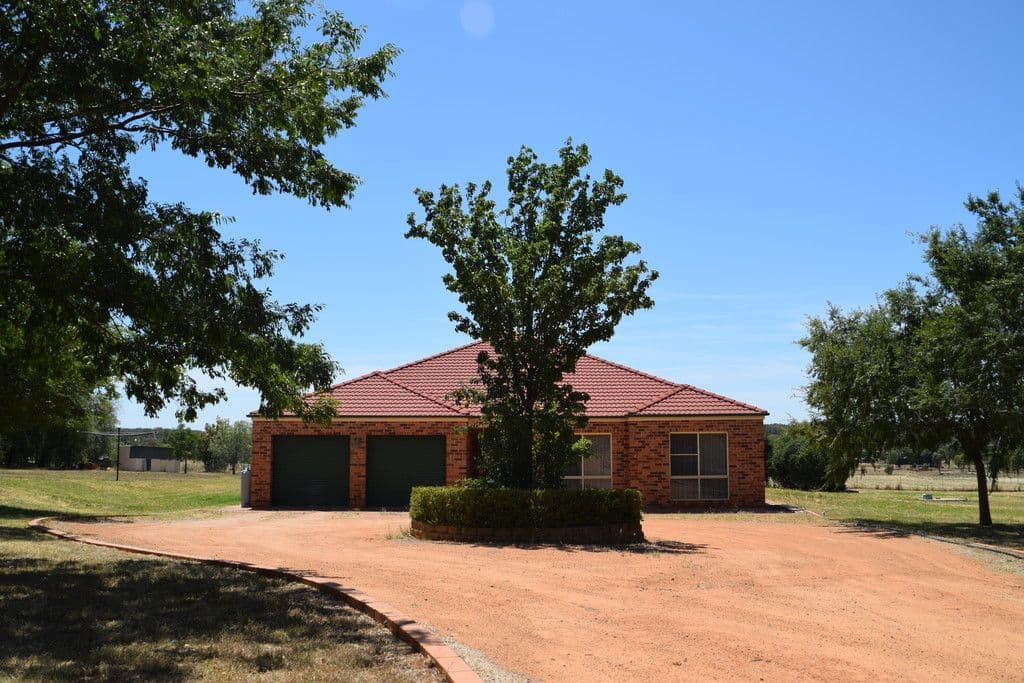 9 Debeaufort Drive, Dubbo - Thumbnail 2