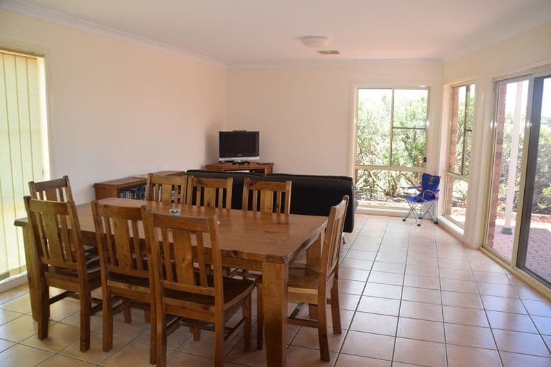9 Debeaufort Drive, Dubbo - Thumbnail 4