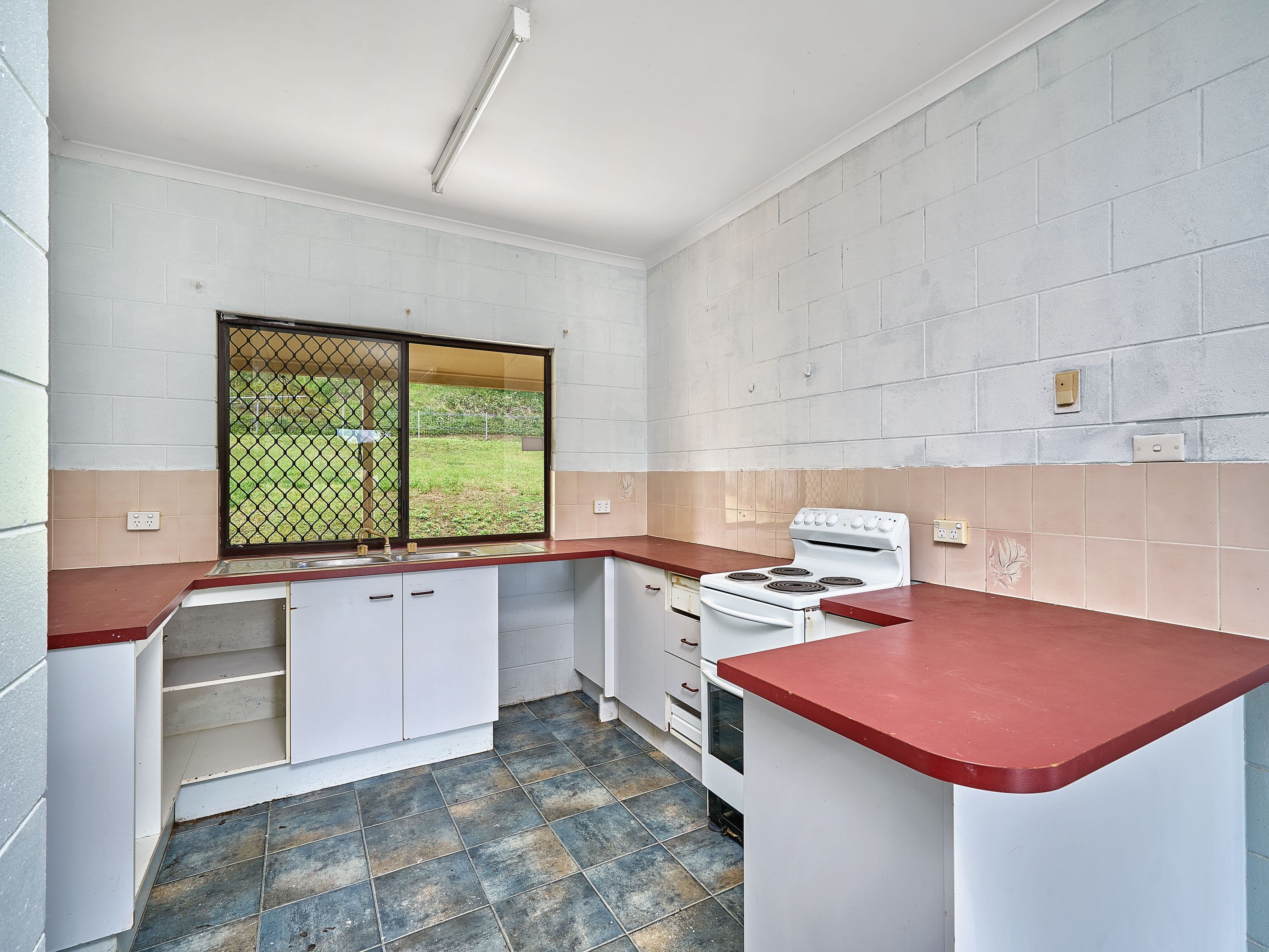 29 Hollywood Boulevard, White Rock QLD 4868, White Rock - Thumbnail 5