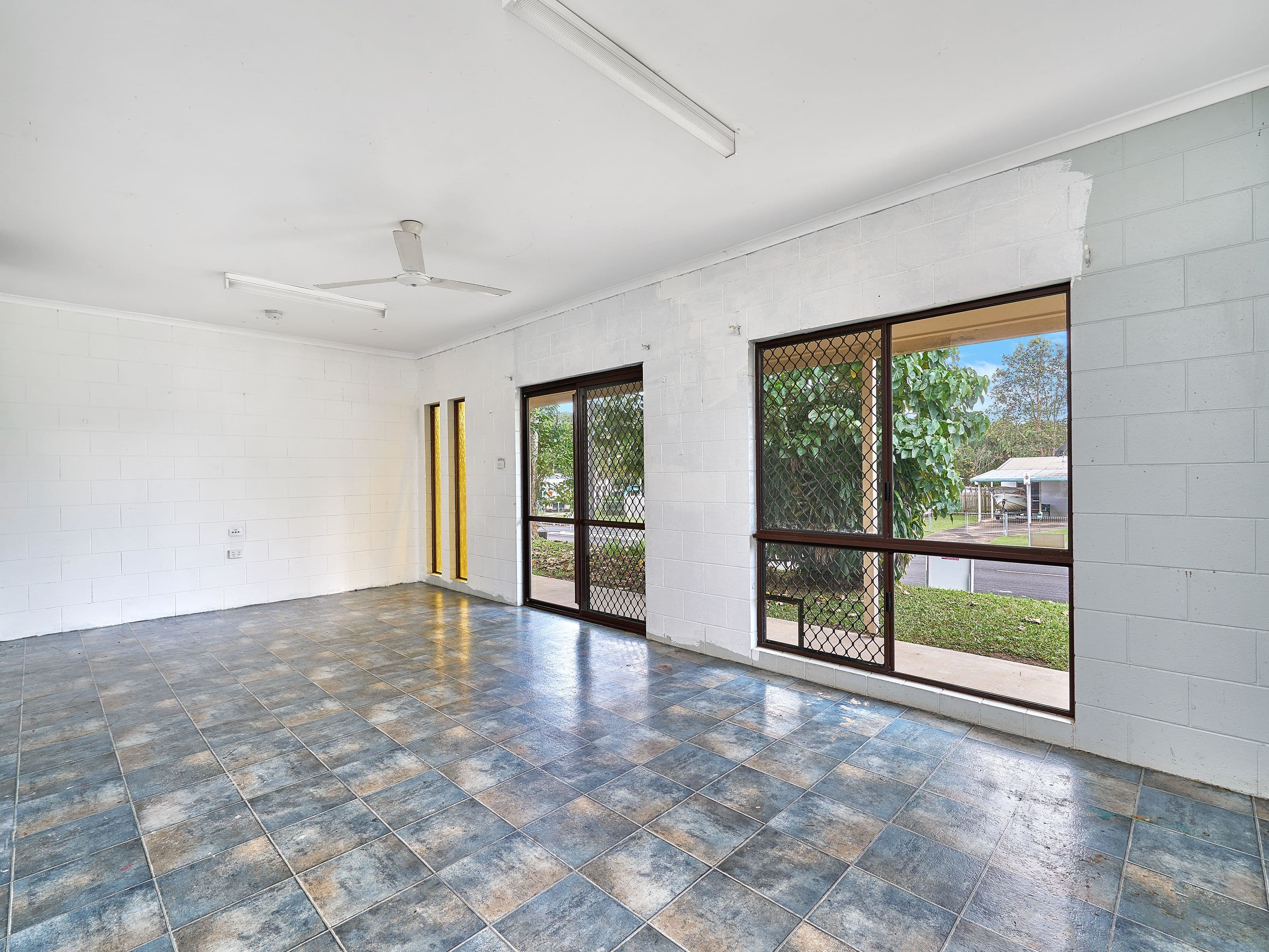 29 Hollywood Boulevard, White Rock QLD 4868, White Rock - Thumbnail 6