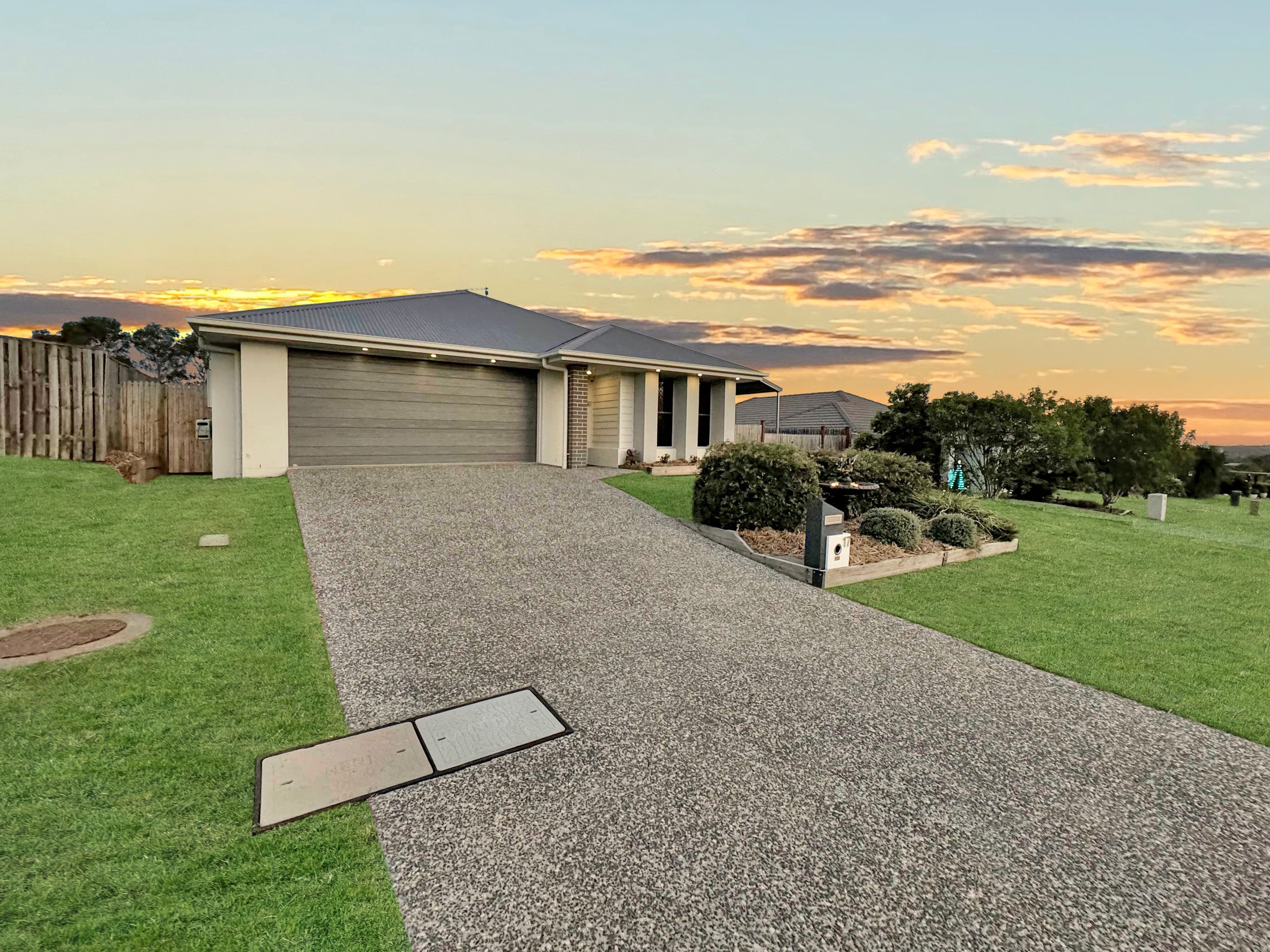 17 Emeraldwood Street, Fernvale QLD 4306, Fernvale - Thumbnail 2