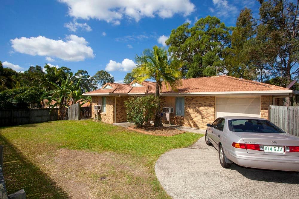 27 Chesterfield Crescent, KURABY QLD 4112, Kuraby - Thumbnail 2