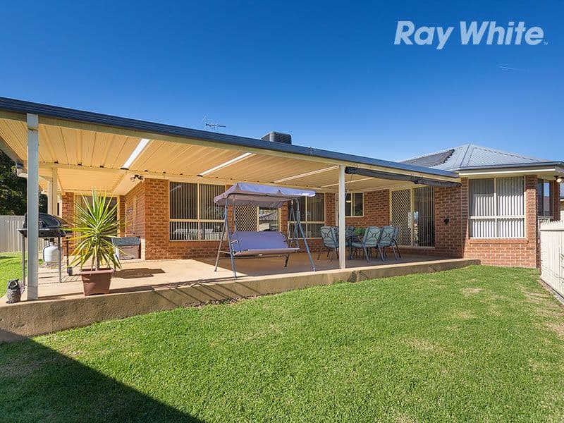 69 Dunne Crescent, Thurgoona - Thumbnail 4