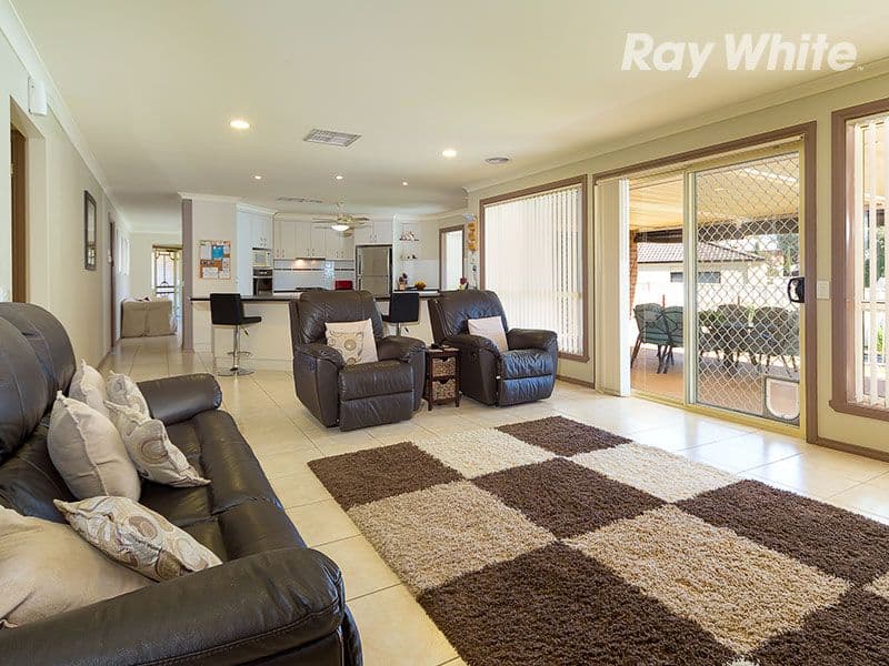 69 Dunne Crescent, Thurgoona - Thumbnail 5